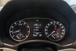 valkoinen Skoda Octavia 2012 kuva 17.