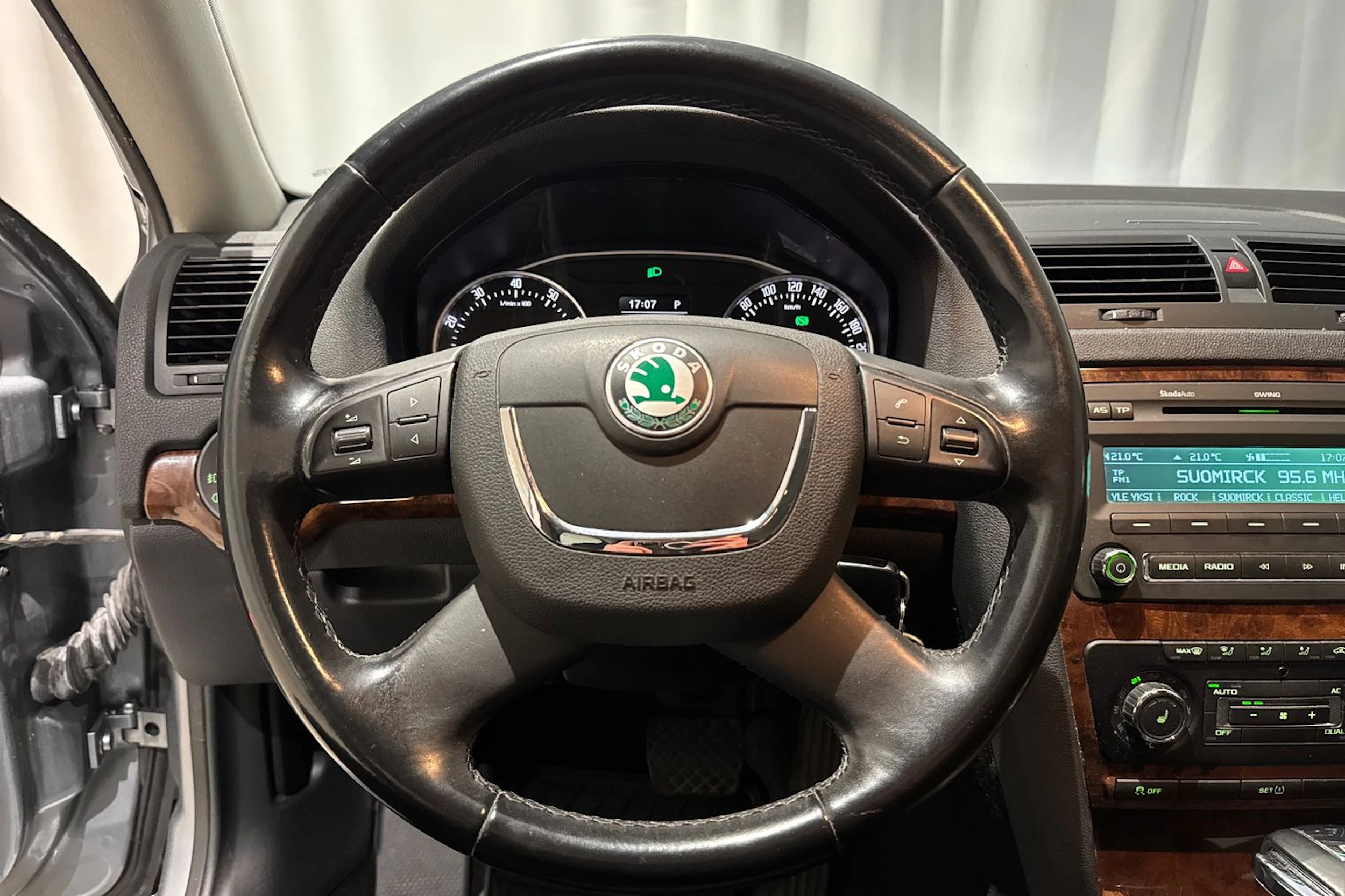 hopea Skoda Octavia 2012 kuva 14.