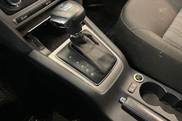 ruskea (beige) Skoda Octavia 2012 kuva 19.