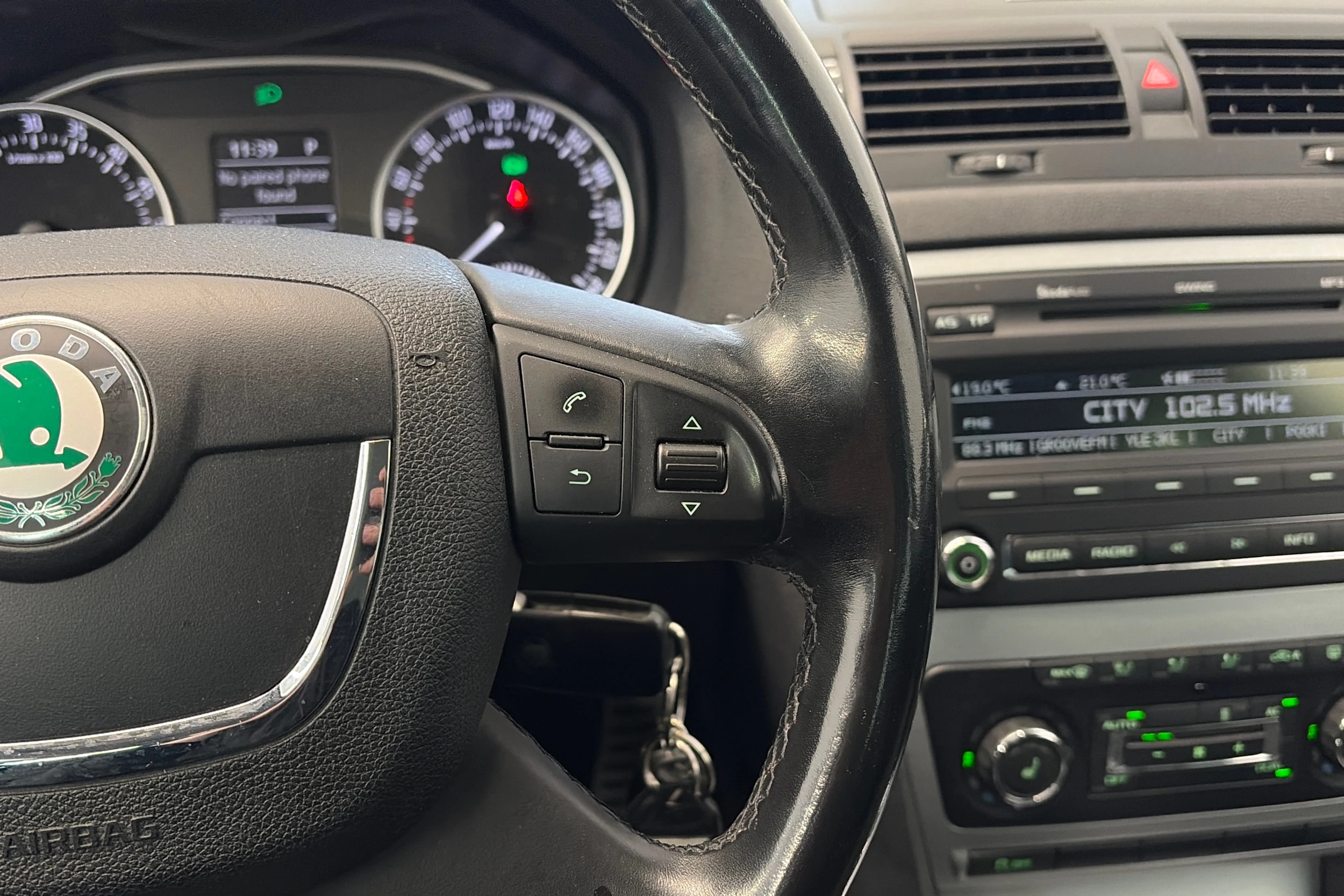 hopea Skoda Octavia 2012 kuva 19.