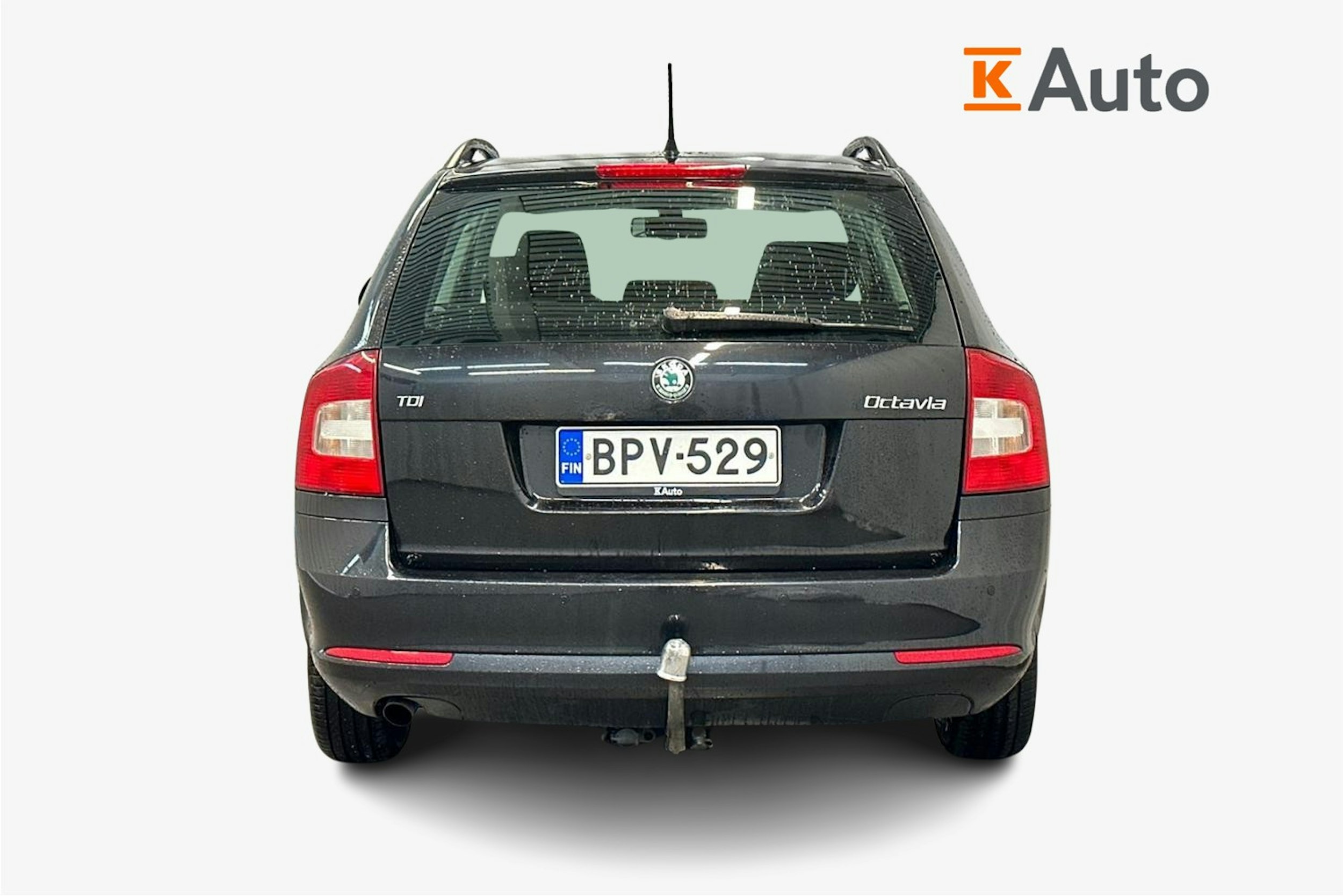 musta Skoda Octavia 2013 kuva 3.