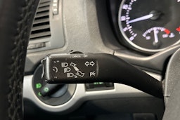 musta Skoda Octavia 2013 kuva 18.