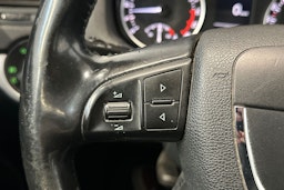 musta Skoda Octavia 2013 kuva 19.