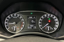 musta Skoda Octavia 2013 kuva 21.