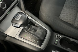 musta Skoda Octavia 2013 kuva 22.