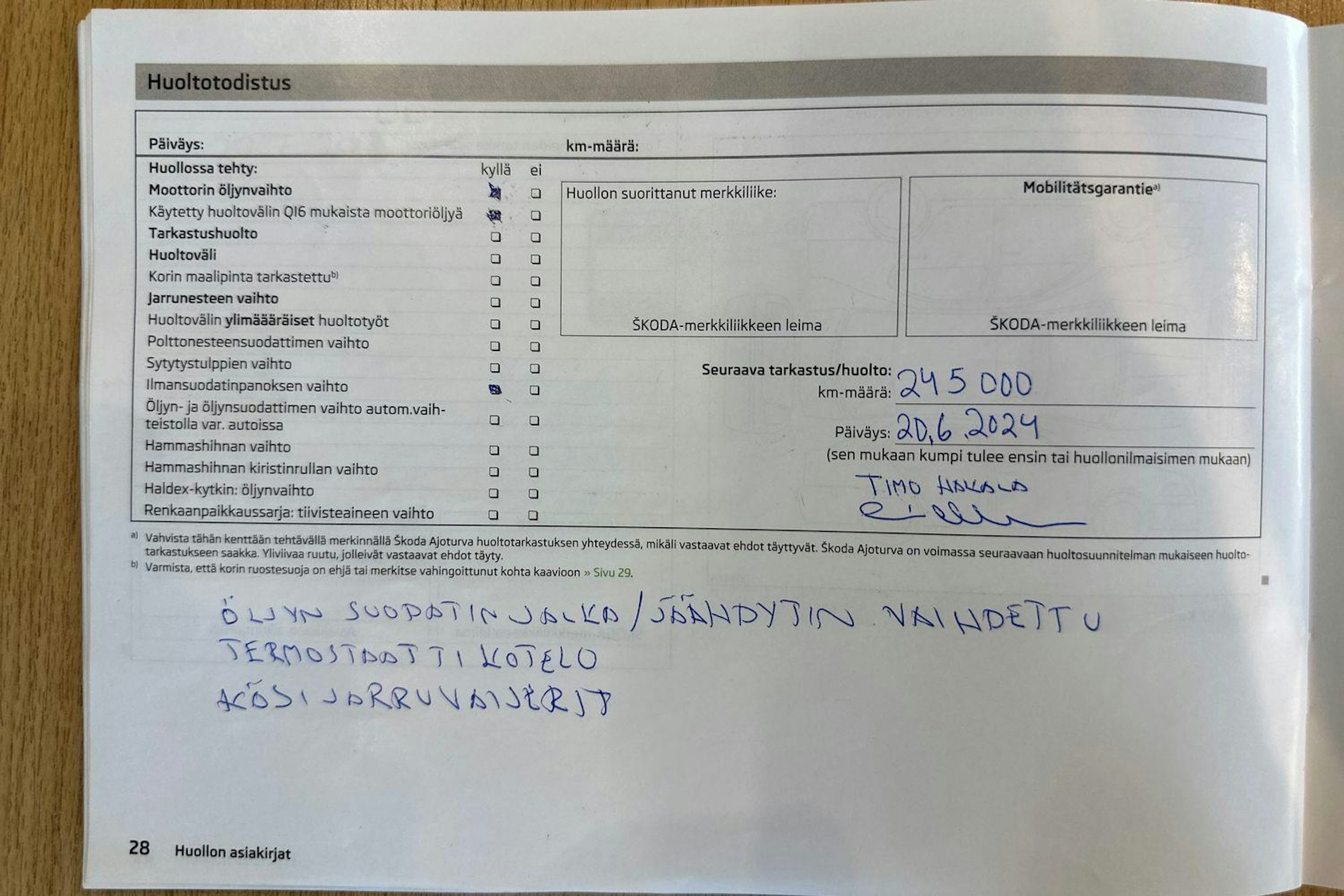 Musta Skoda Octavia 2013 kuva 40.
