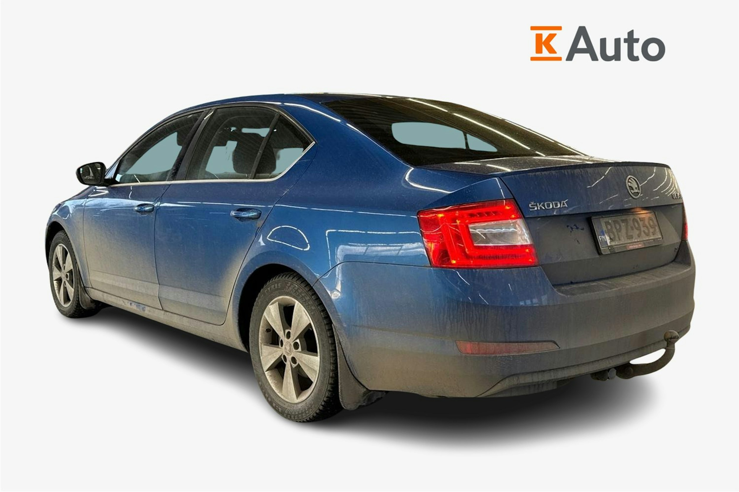 sininen Skoda Octavia 2013 kuva 2.