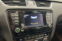 sininen Skoda Octavia 2013 kuva 19.