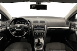 hopea Skoda Octavia 2013 kuva 9.