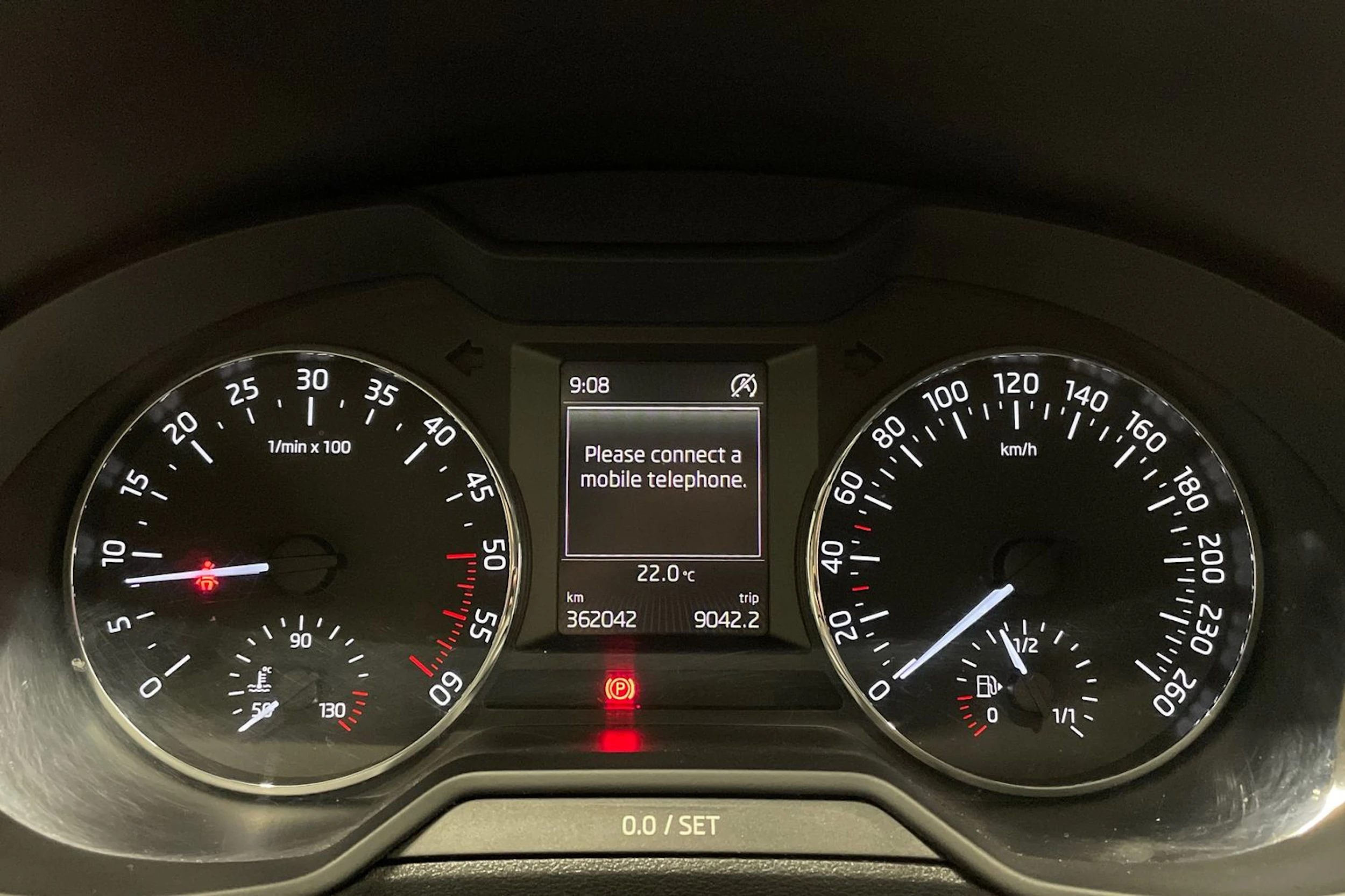 met. Ruskea (beige) Skoda OCTAVIA 2013 kuva 13.