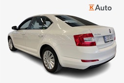 Valkoinen Skoda OCTAVIA 2013 kuva 2.