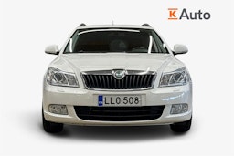valkoinen Skoda Octavia 2013 kuva 5.