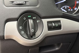 valkoinen Skoda Octavia 2013 kuva 25.