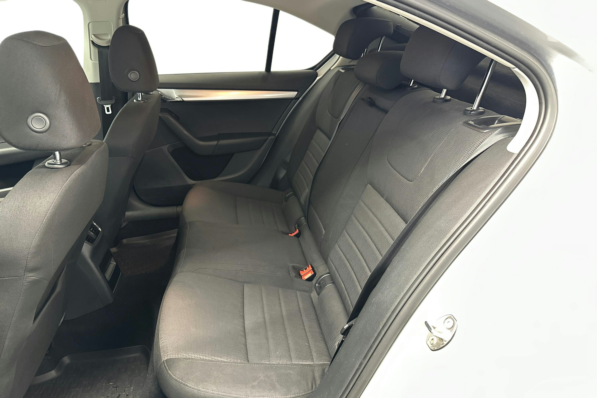 hopea Skoda Octavia 2013 kuva 10.