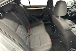 hopea Skoda Octavia 2013 kuva 11.