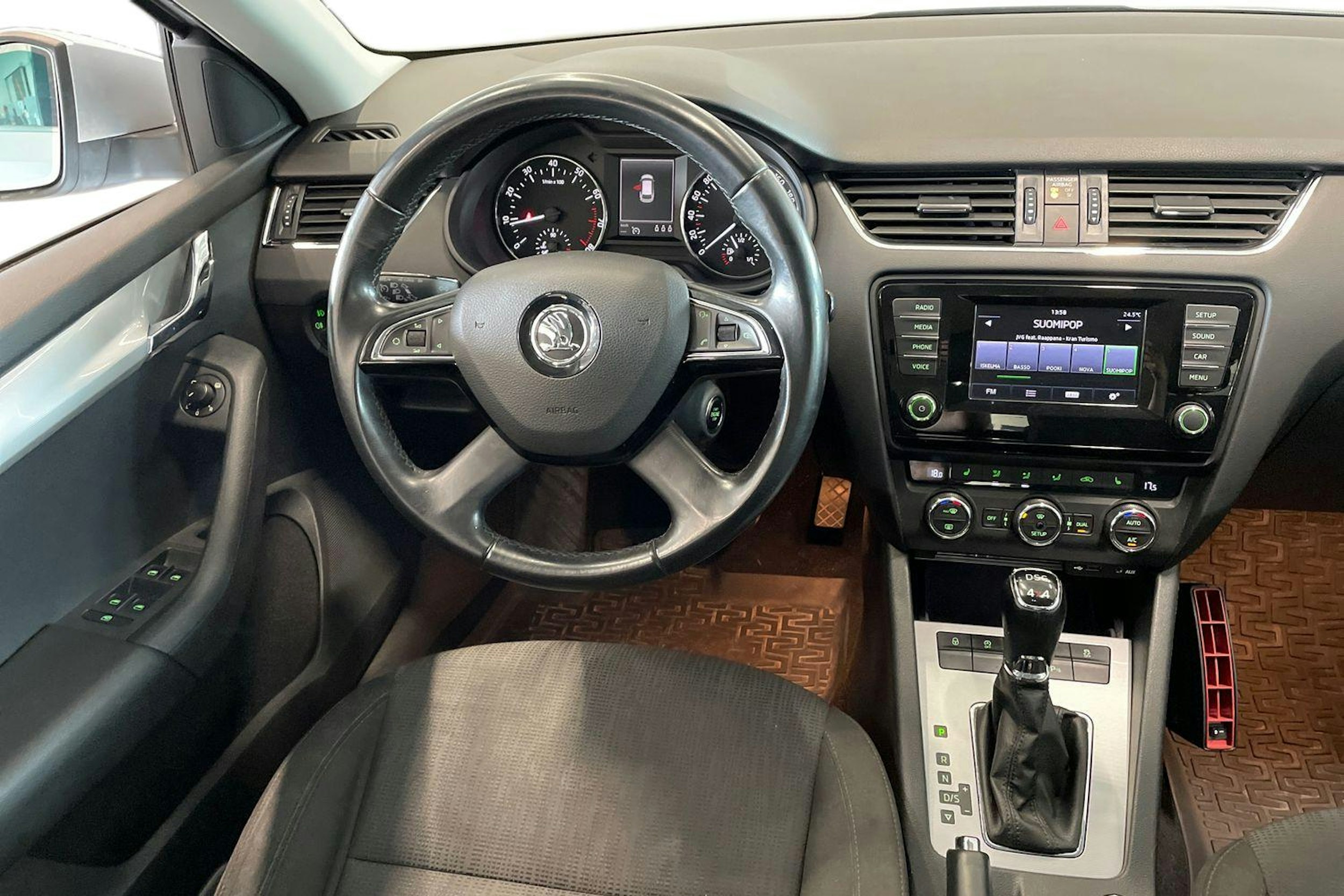 hopea Skoda Octavia 2013 kuva 9.