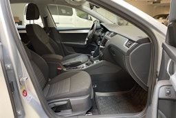 hopea Skoda Octavia 2013 kuva 15.