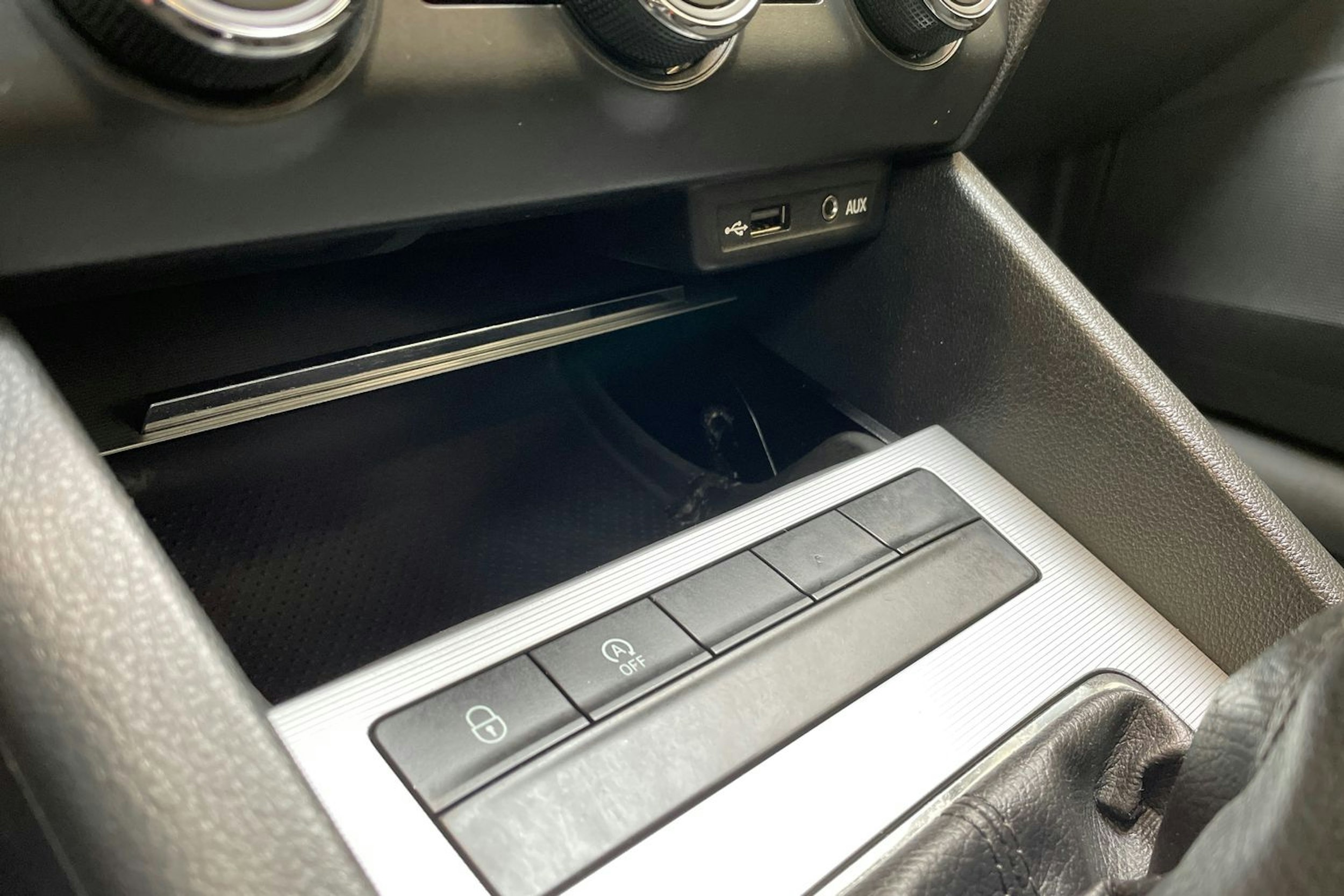 hopea Skoda Octavia 2013 kuva 21.