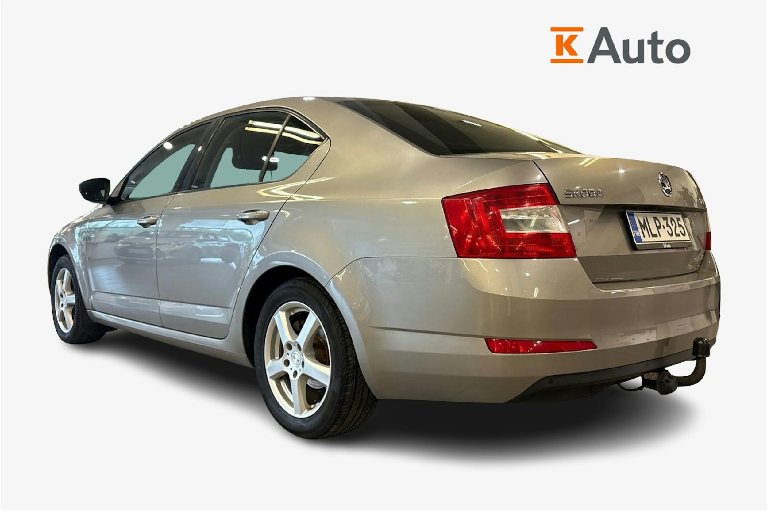 ruskea (beige) Skoda Octavia 2013 kuva 2.