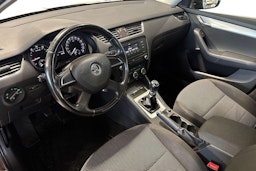 Ruskea (beige) Skoda OCTAVIA 2013 kuva 7.