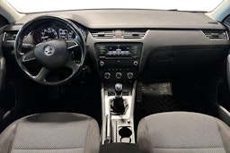 Ruskea (beige) Skoda OCTAVIA 2013 kuva 9.