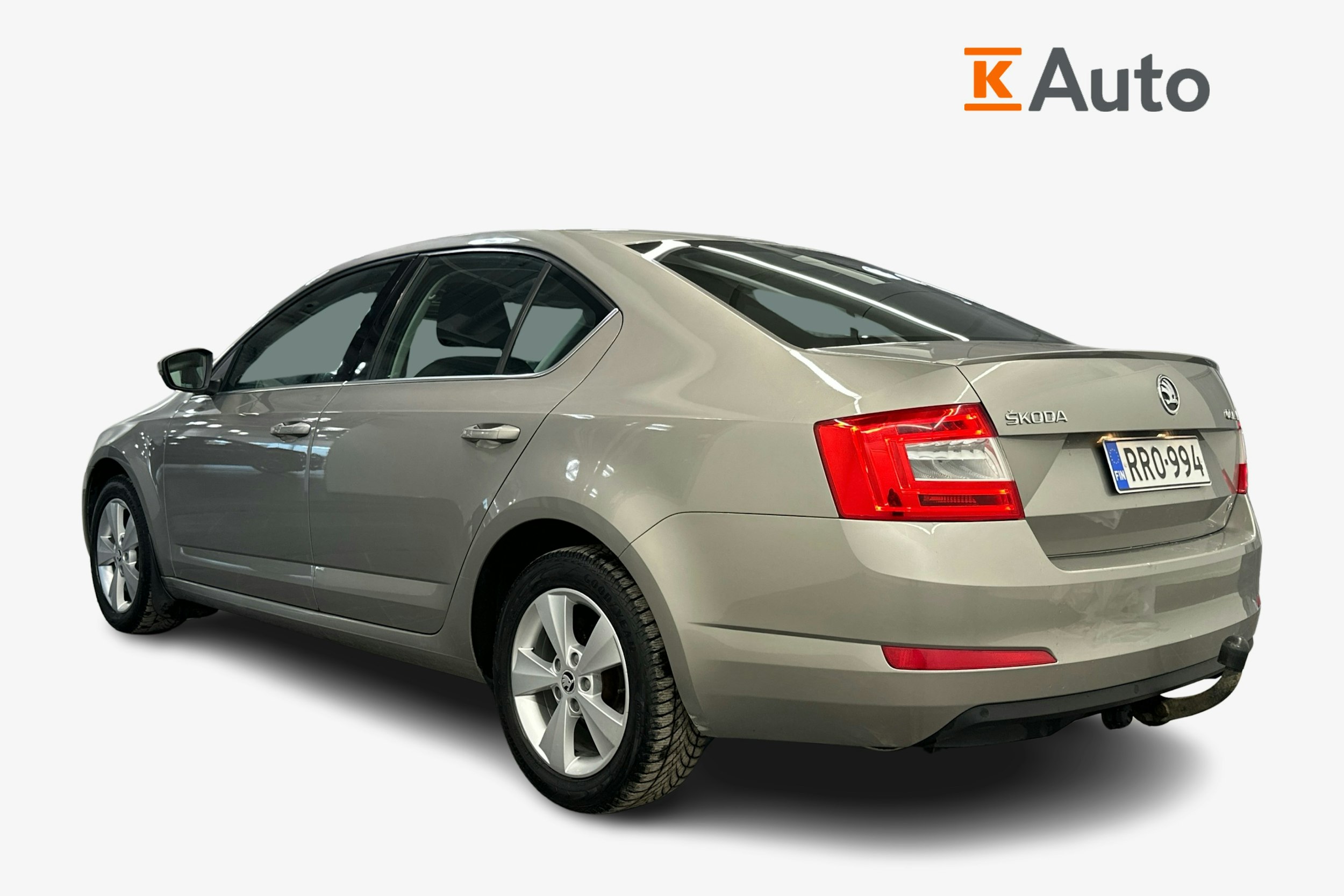 ruskea (beige) Skoda Octavia 2013 kuva 2.