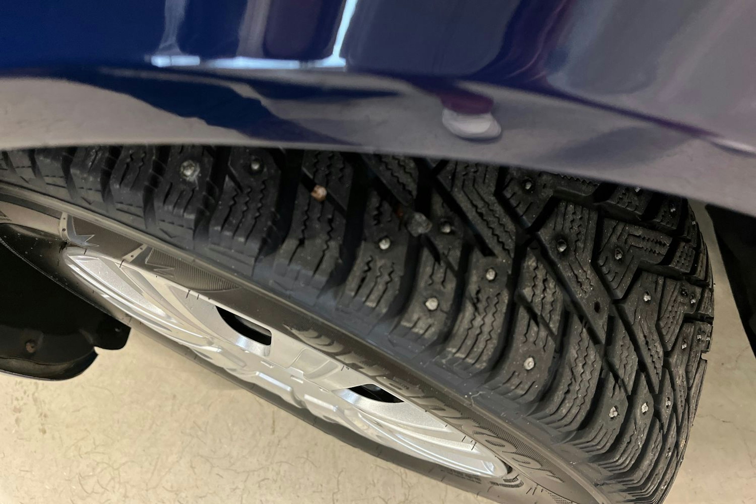 sininen Skoda Octavia 2013 kuva 13.