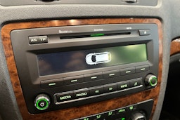 sininen Skoda Octavia 2013 kuva 20.