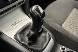 sininen Skoda Octavia 2013 kuva 19.