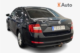 musta Skoda Octavia 2013 kuva 2.