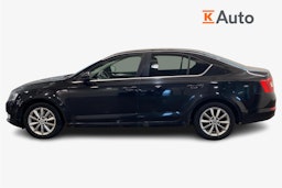musta Skoda Octavia 2013 kuva 6.