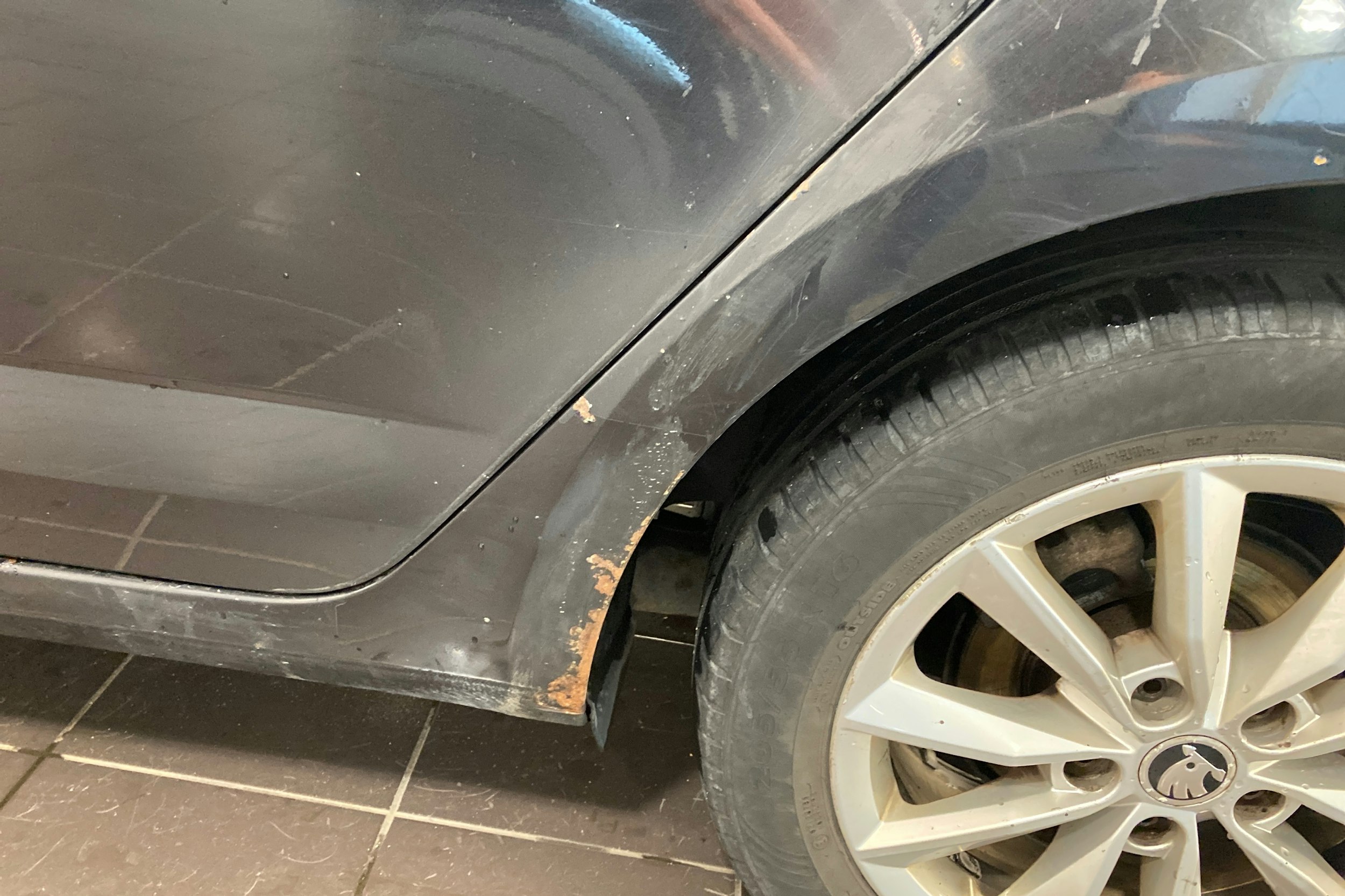 musta Skoda Octavia 2013 kuva 27.