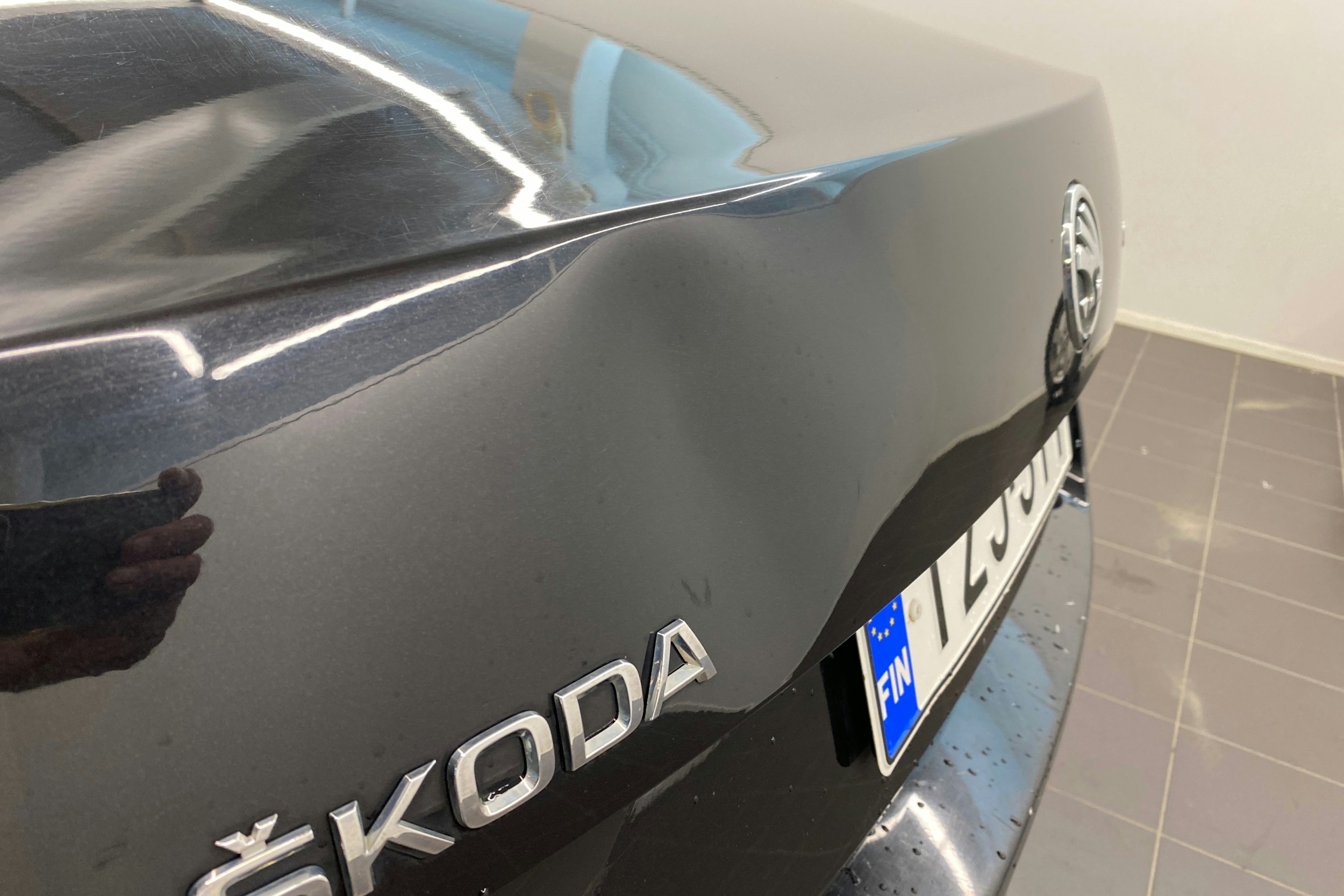 musta Skoda Octavia 2013 kuva 29.