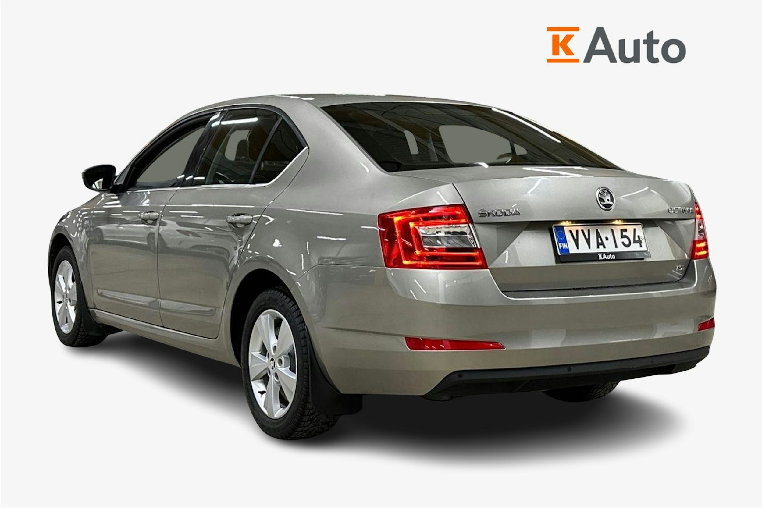 ruskea (beige) Skoda Octavia 2014 kuva 2.