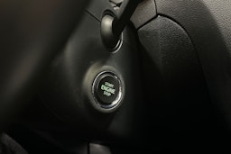 ruskea (beige) Skoda Octavia 2014 kuva 25.