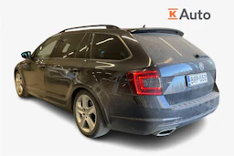 musta Skoda Octavia 2014 kuva 2.