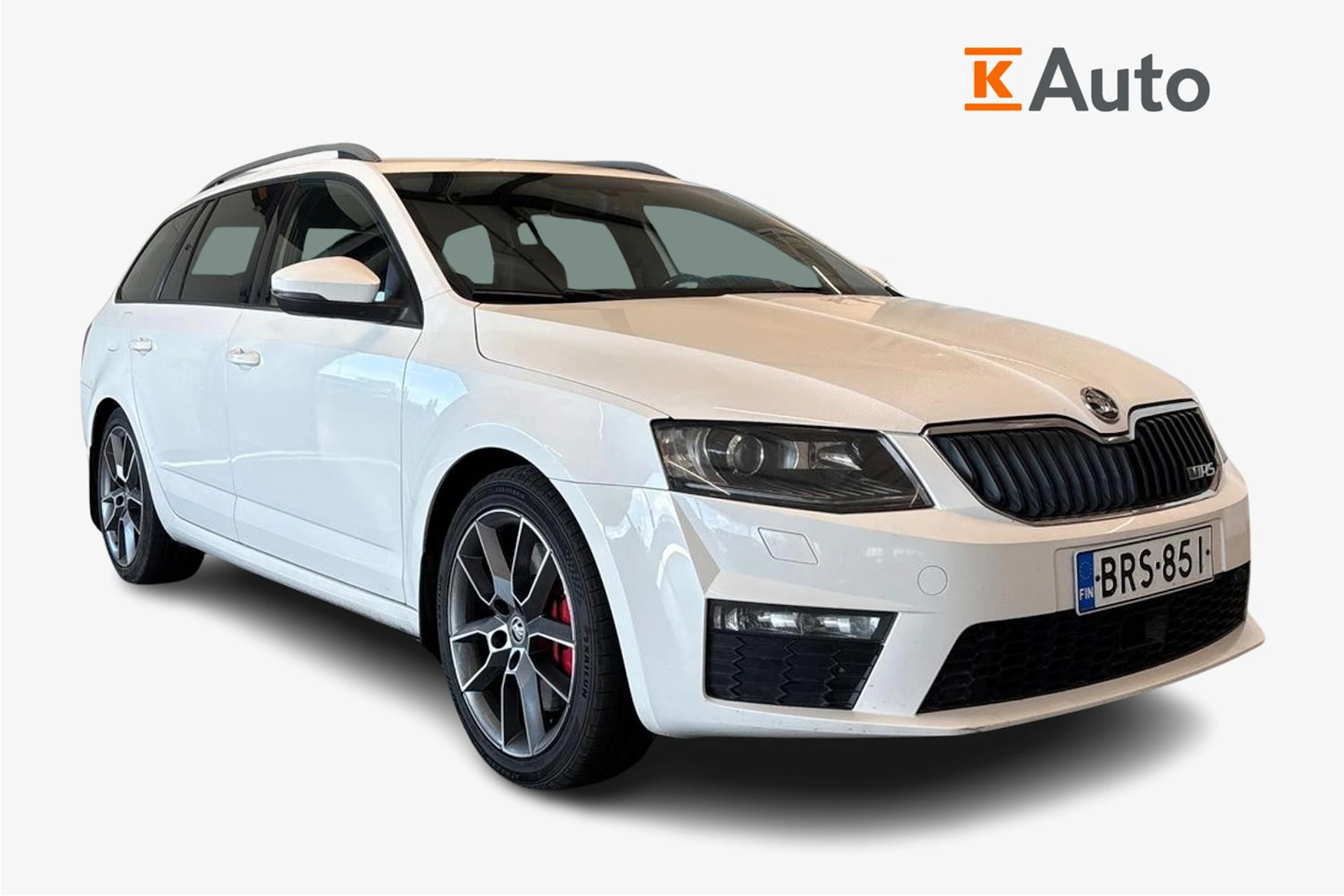 valkoinen Skoda Octavia 2014 kuva 1.