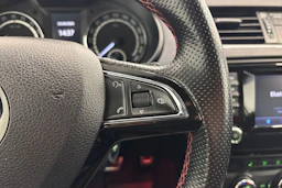 valkoinen Skoda Octavia 2014 kuva 12.