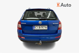 sininen Skoda Octavia 2014 kuva 3.