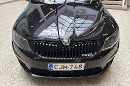 Musta Skoda OCTAVIA 2014 kuva 14.