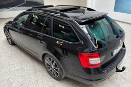 Musta Skoda OCTAVIA 2014 kuva 17.