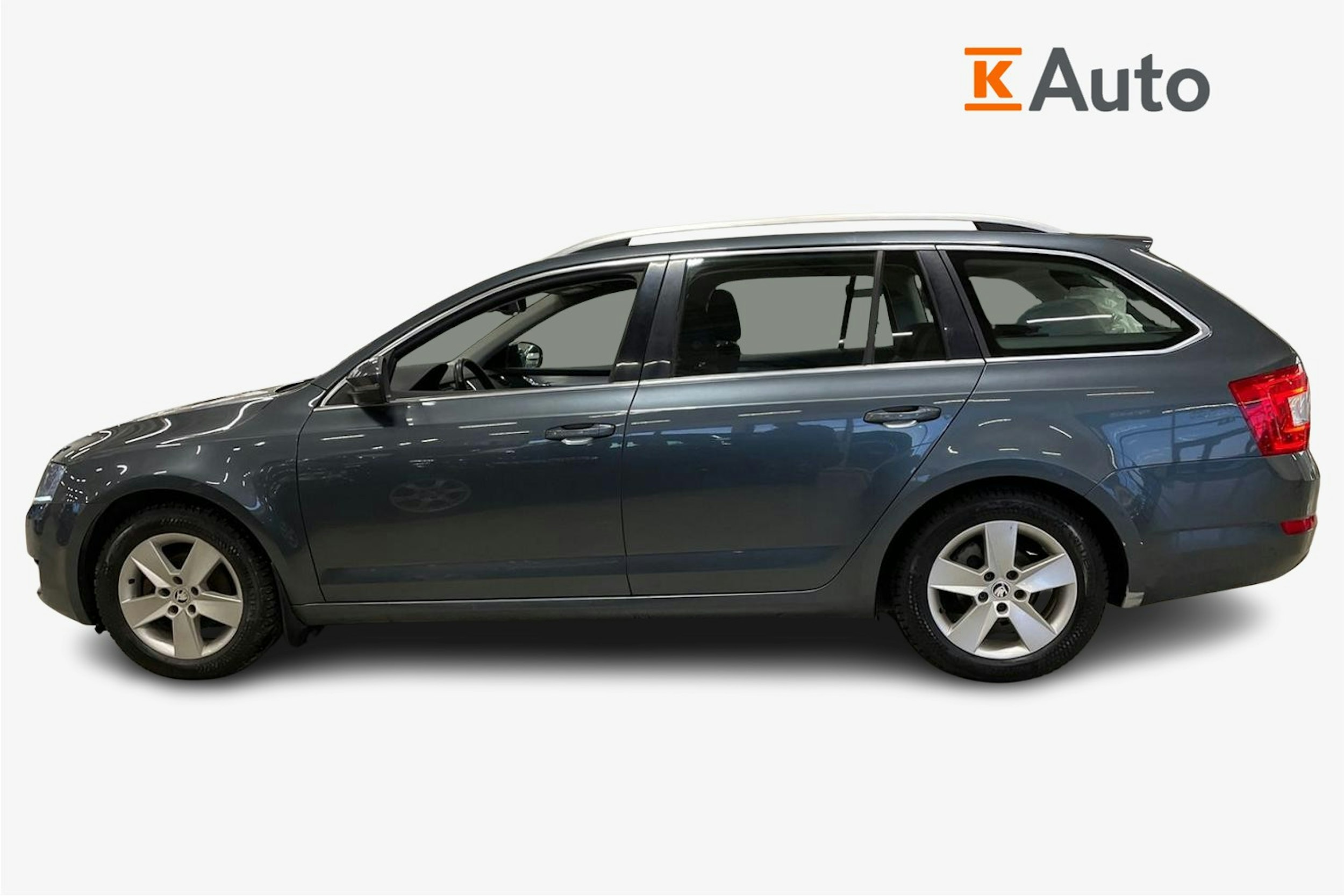 met. harmaa Skoda Octavia 2014 kuva 6.