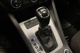 met. harmaa Skoda Octavia 2014 kuva 27.