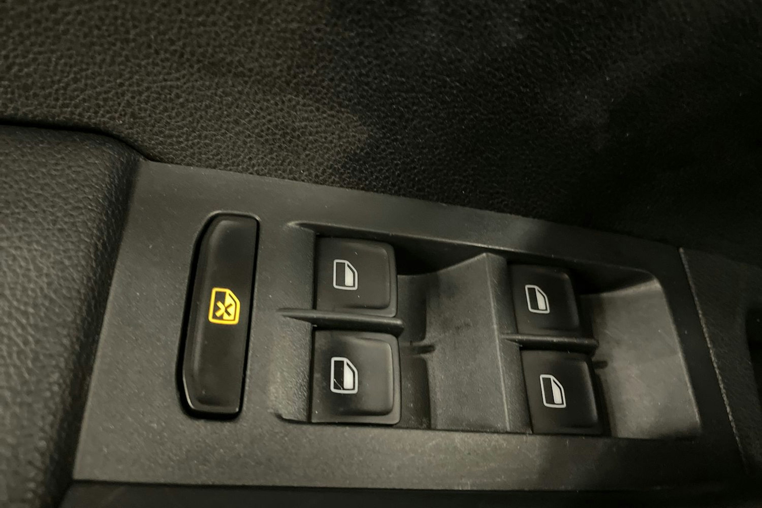 met. harmaa Skoda Octavia 2014 kuva 29.