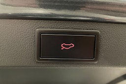 met. harmaa Skoda Octavia 2014 kuva 32.