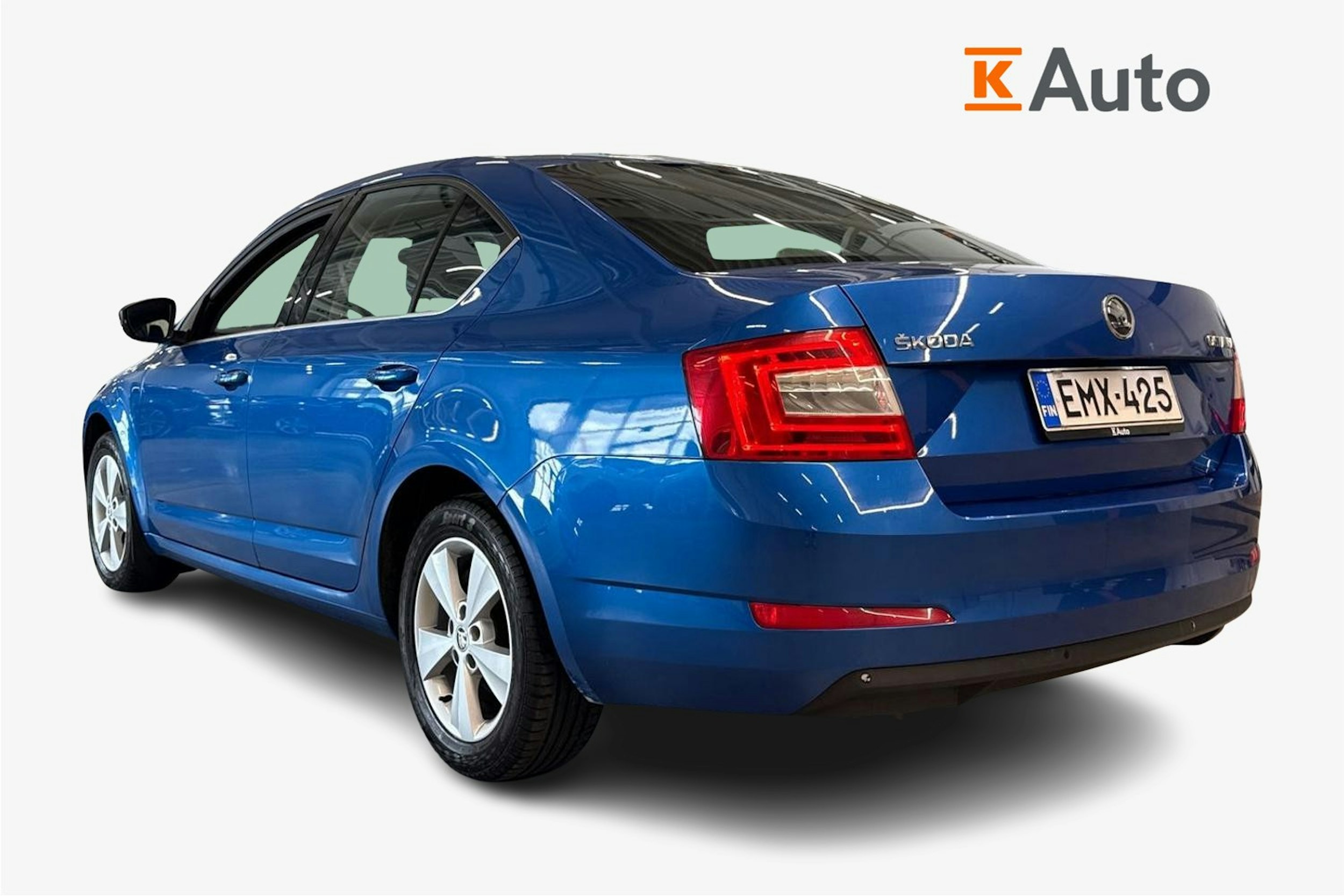 sininen Skoda Octavia 2014 kuva 2.
