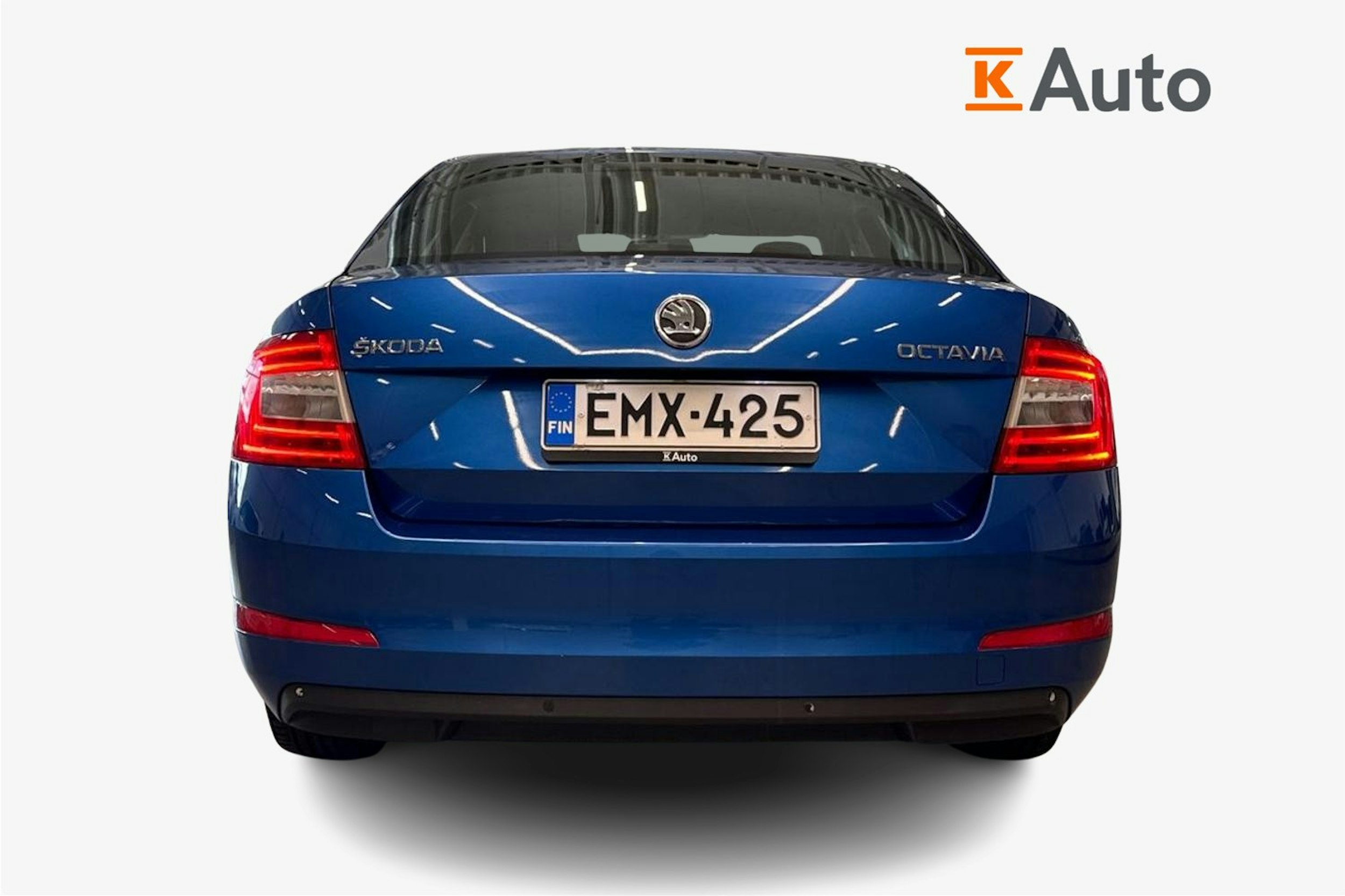 sininen Skoda Octavia 2014 kuva 3.