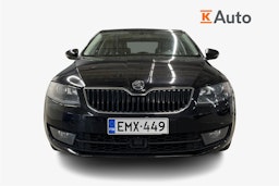 Musta Skoda OCTAVIA 2014 kuva 5.