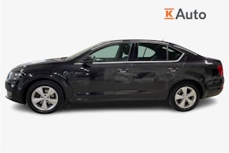 Musta Skoda OCTAVIA 2014 kuva 6.