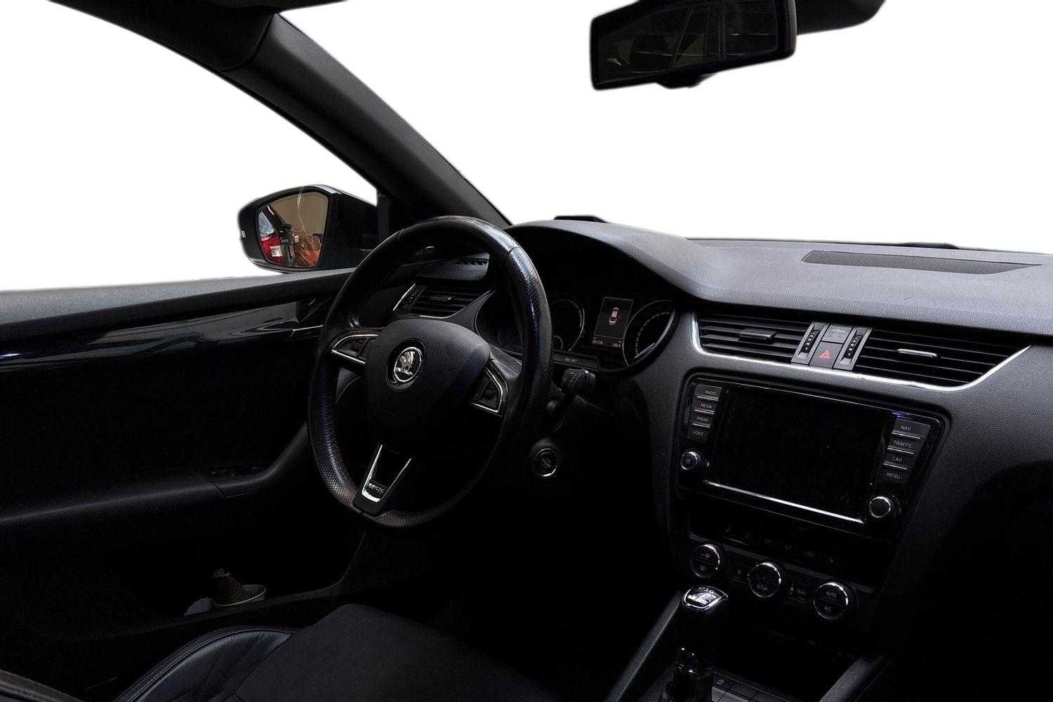 Skoda Octavia 2,0 TDI RS DSG Autom. 2014, photo 7/28